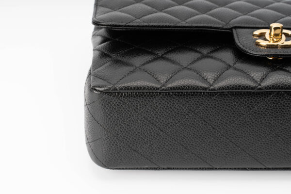 Chanel Medium Classic Flap Caviar Black