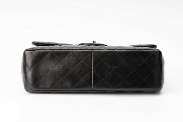 Chanel Jumbo Classic Flap Lambskin Black